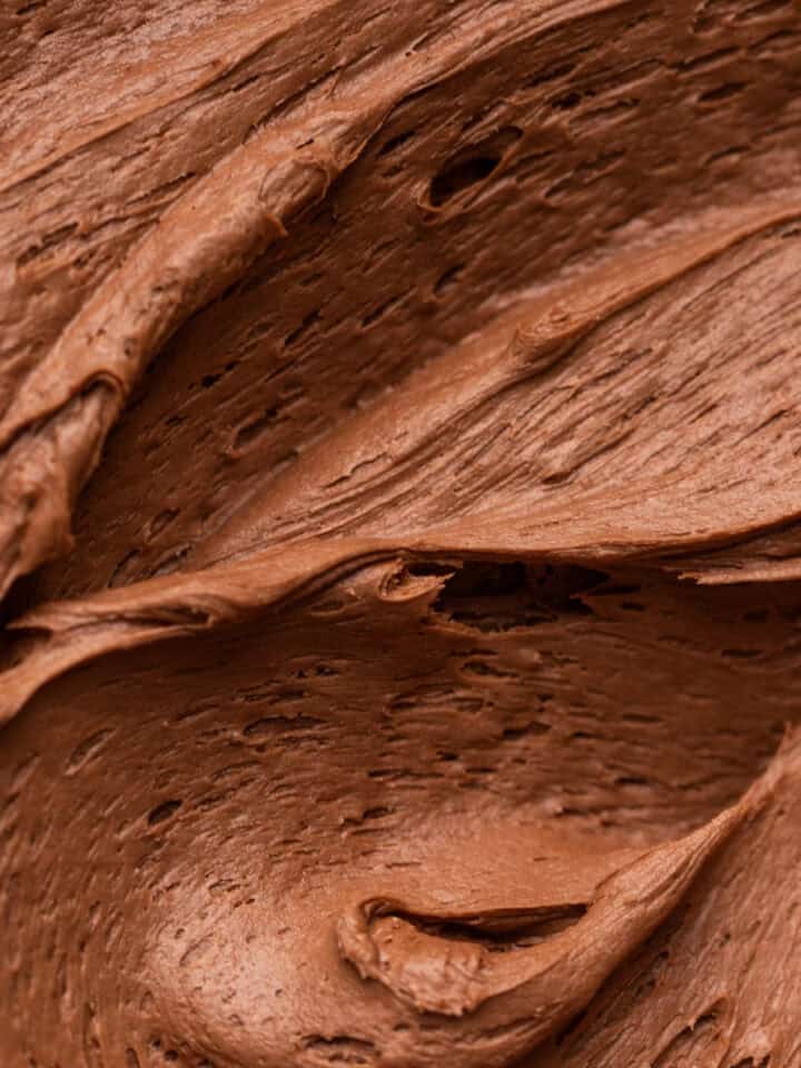 Chocolate cream cheese frosting swirls.
