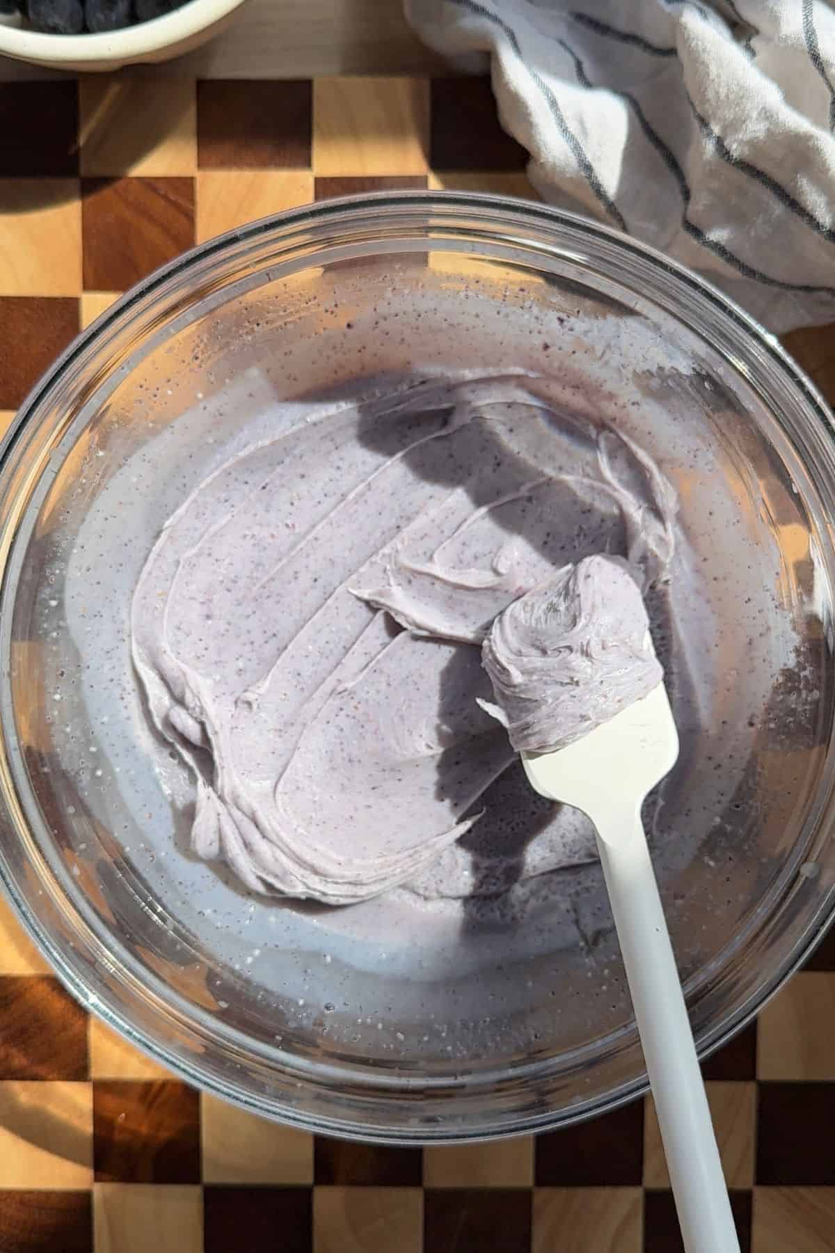 Ganache in a large glass bowl.
