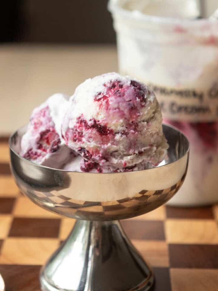 Berry Chantilly ice cream in a bowl.